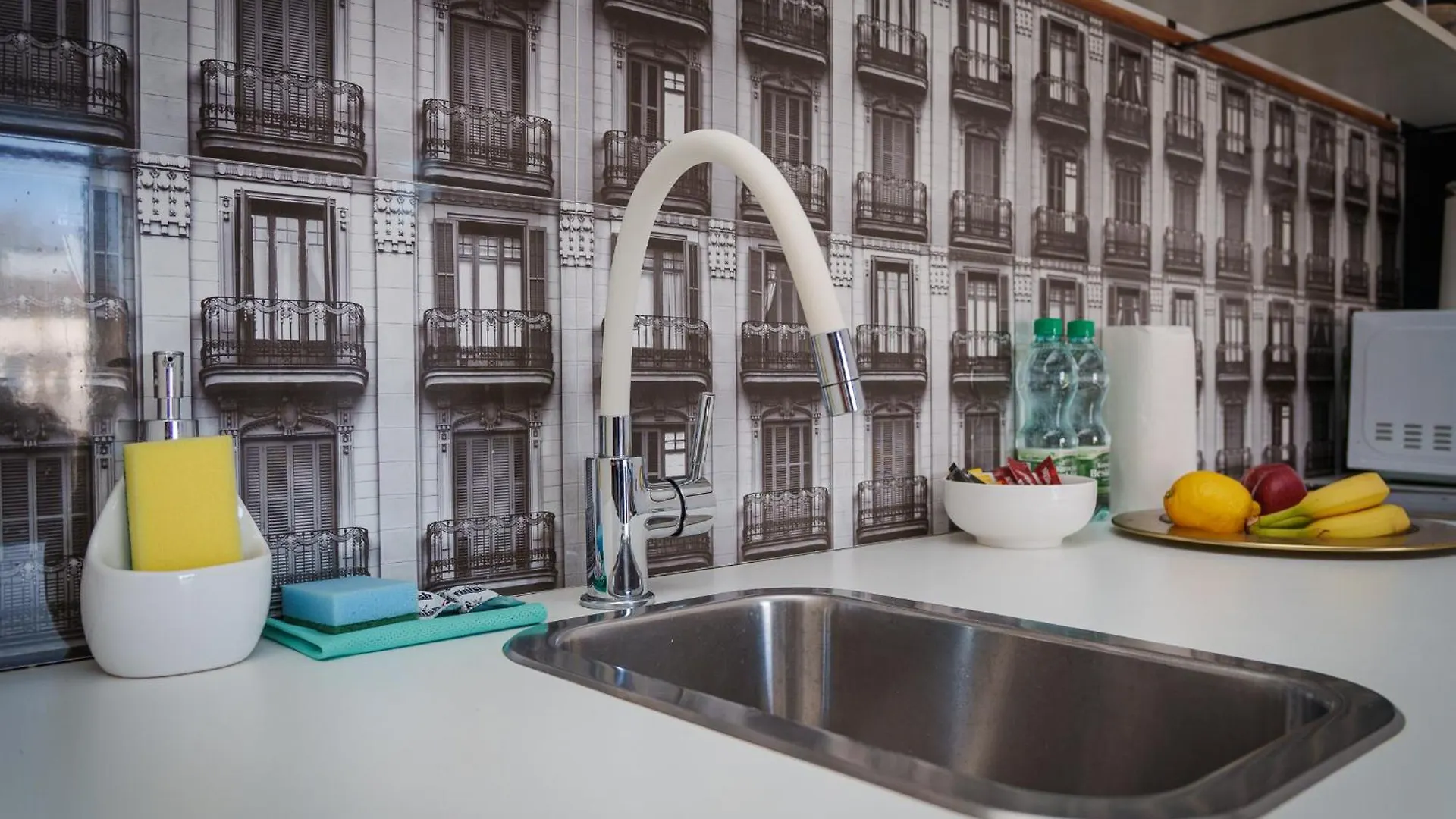 Paryska 11-15 - Better Rental Warsaw Apartment