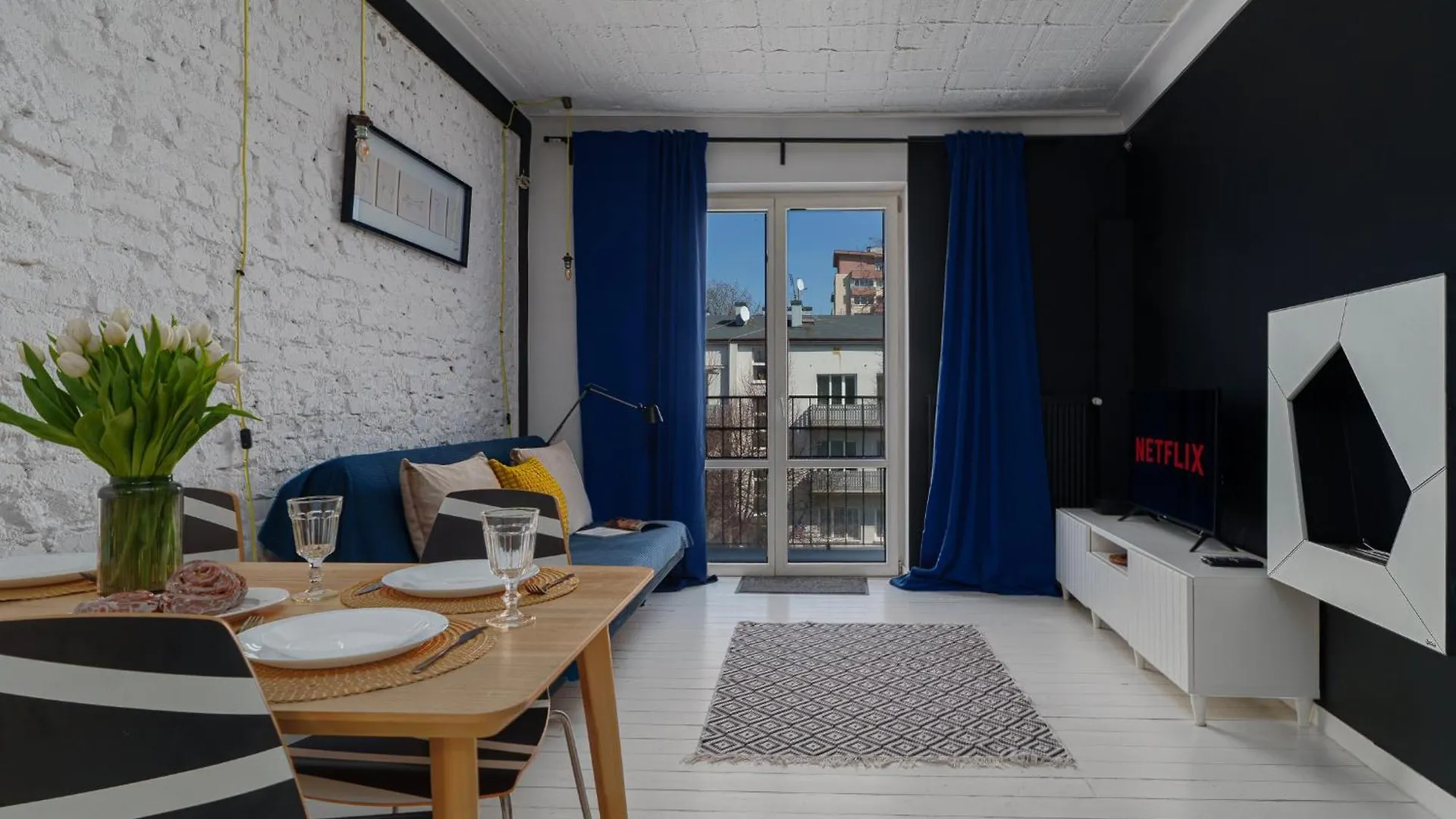 Paryska 11-15 - Better Rental Warsaw Apartment